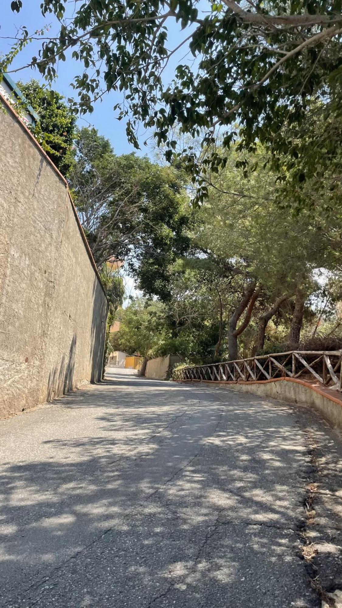 Fondo Versace Reggio di Calabria Luaran gambar